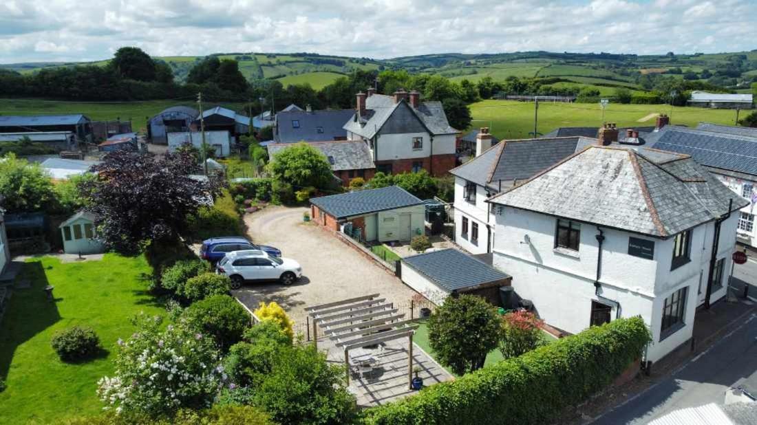 Bed and Breakfast Exmoor House Wheddon Cross Exterior foto